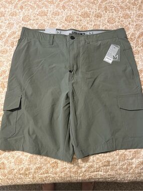 Men’s Maven Military Green Cargo Shorts - Lightweight Everyday Comfort